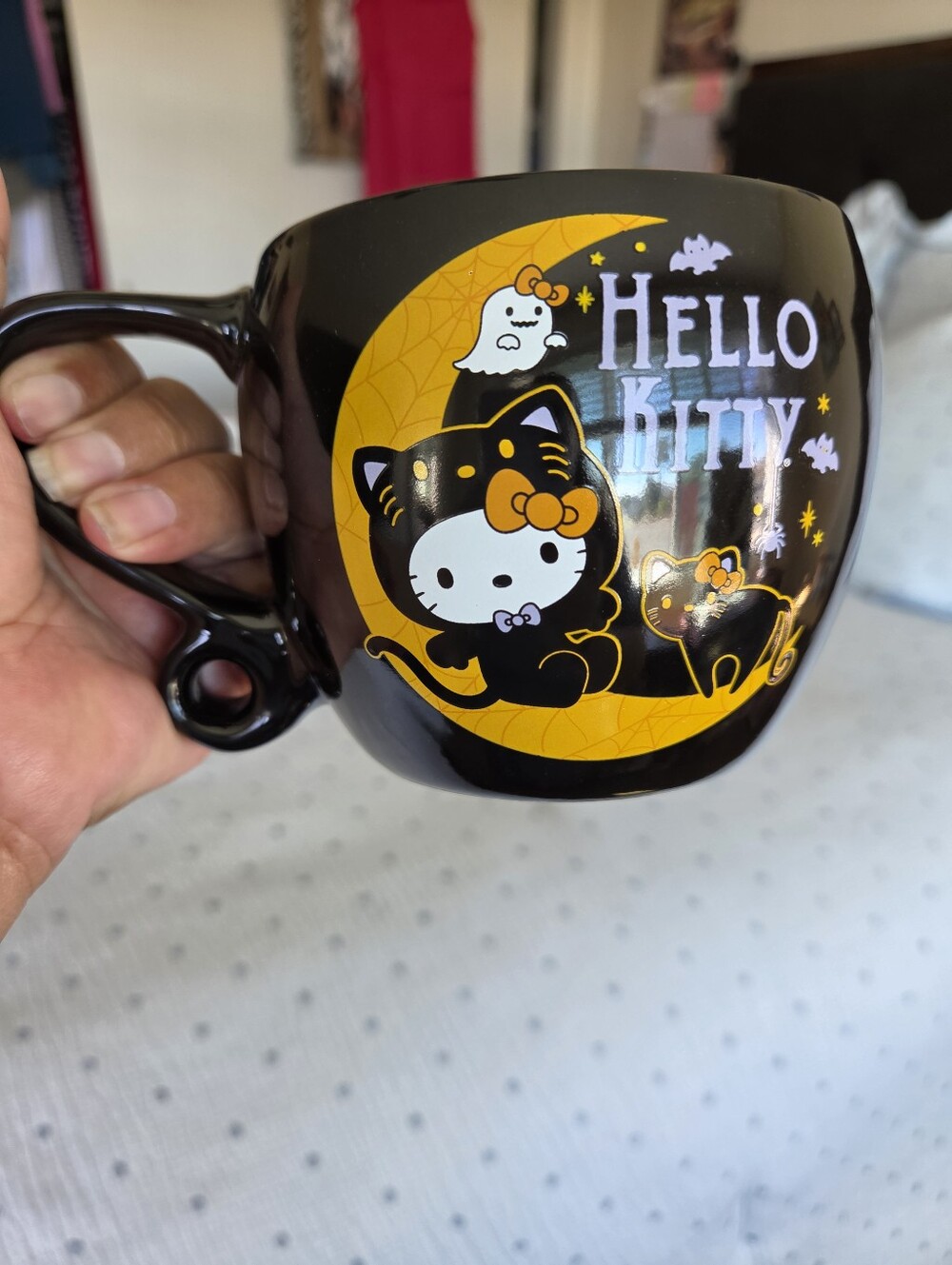 Silver Buffalo Hello Kitty Halloween Black Cat Mug 16oz Loop Handle